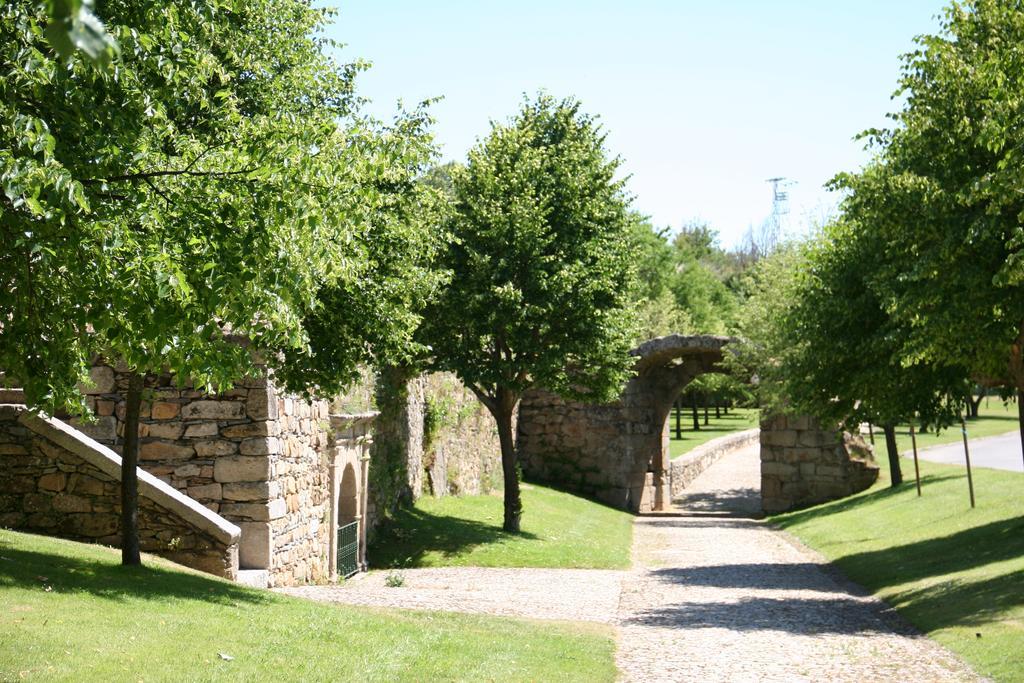 Quinta De La Barandica Guest House Miranda do Douro Ngoại thất bức ảnh